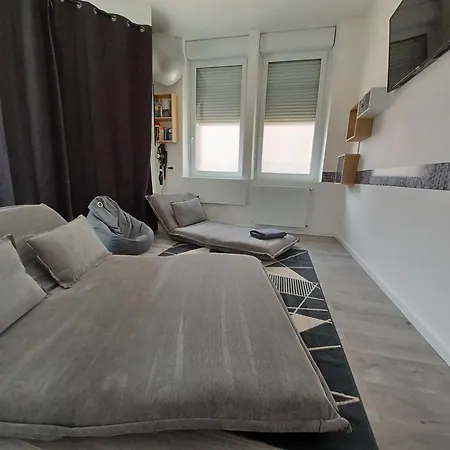Homestay Maison Henriot
